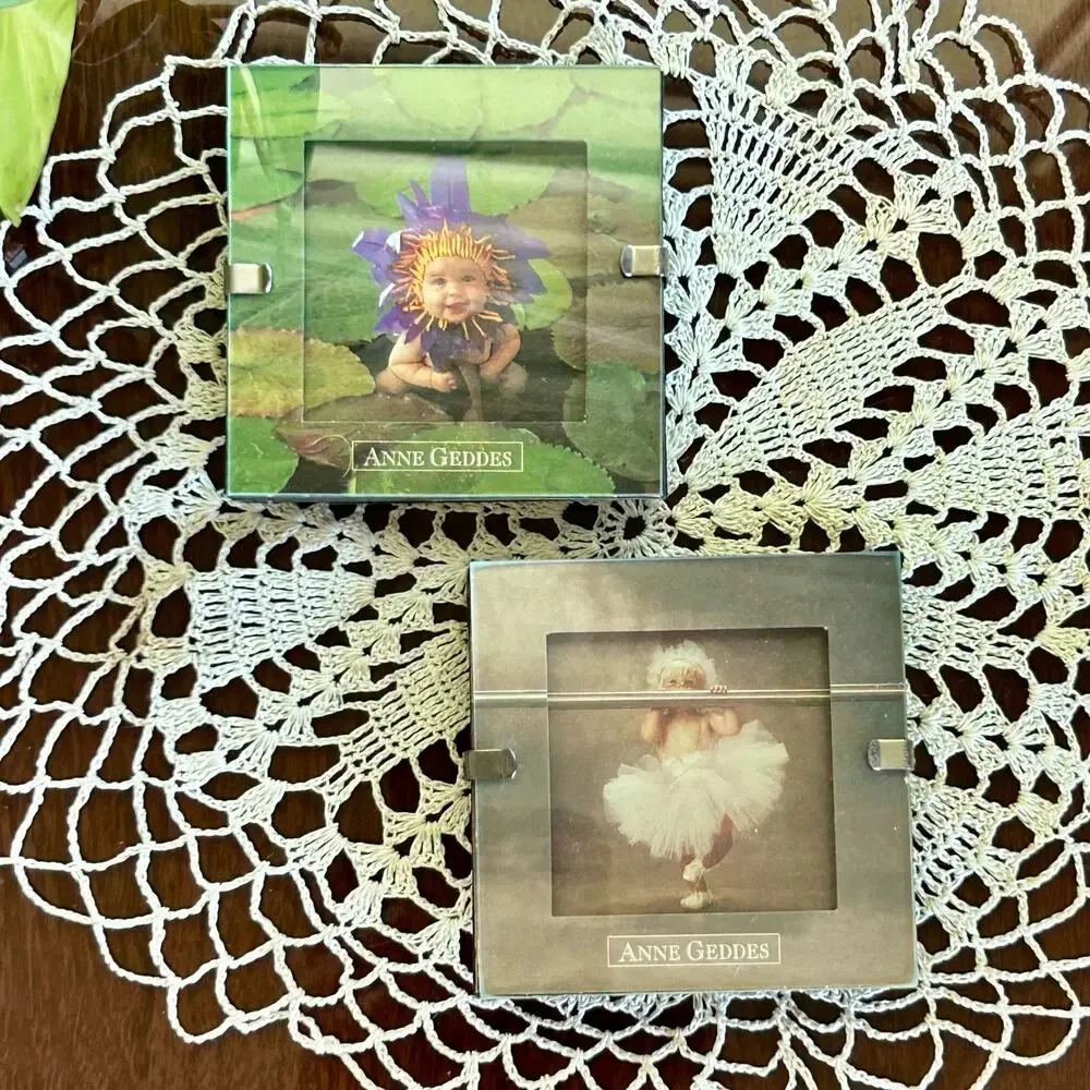 Set of 2 Vintage Anne Geddes 3” x 3” Mini Picture Frames